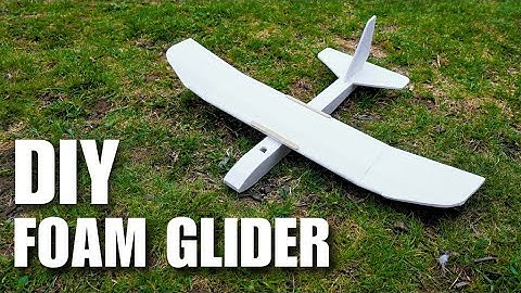 How to Build Your Own AMAZING Foam Board Glider!