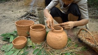 Amazing Woman Making Pottery by Ancient Skills