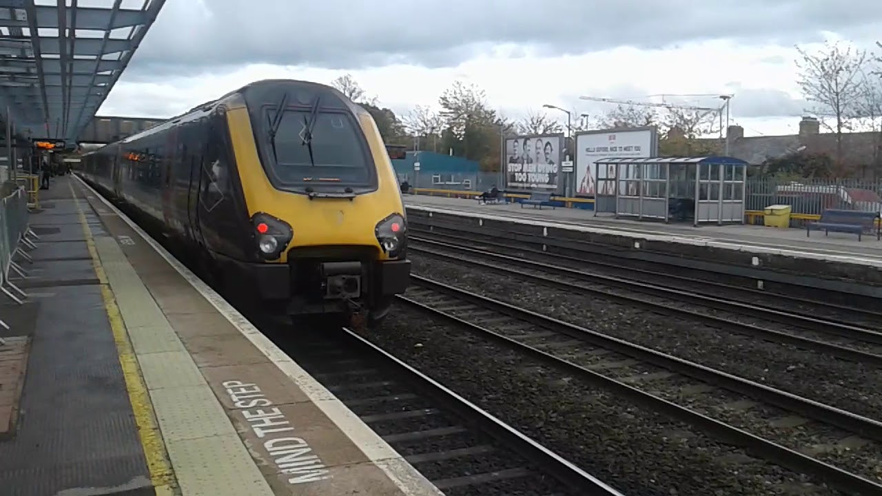 Trains at: Oxford, GWML/CML, 04/11/17