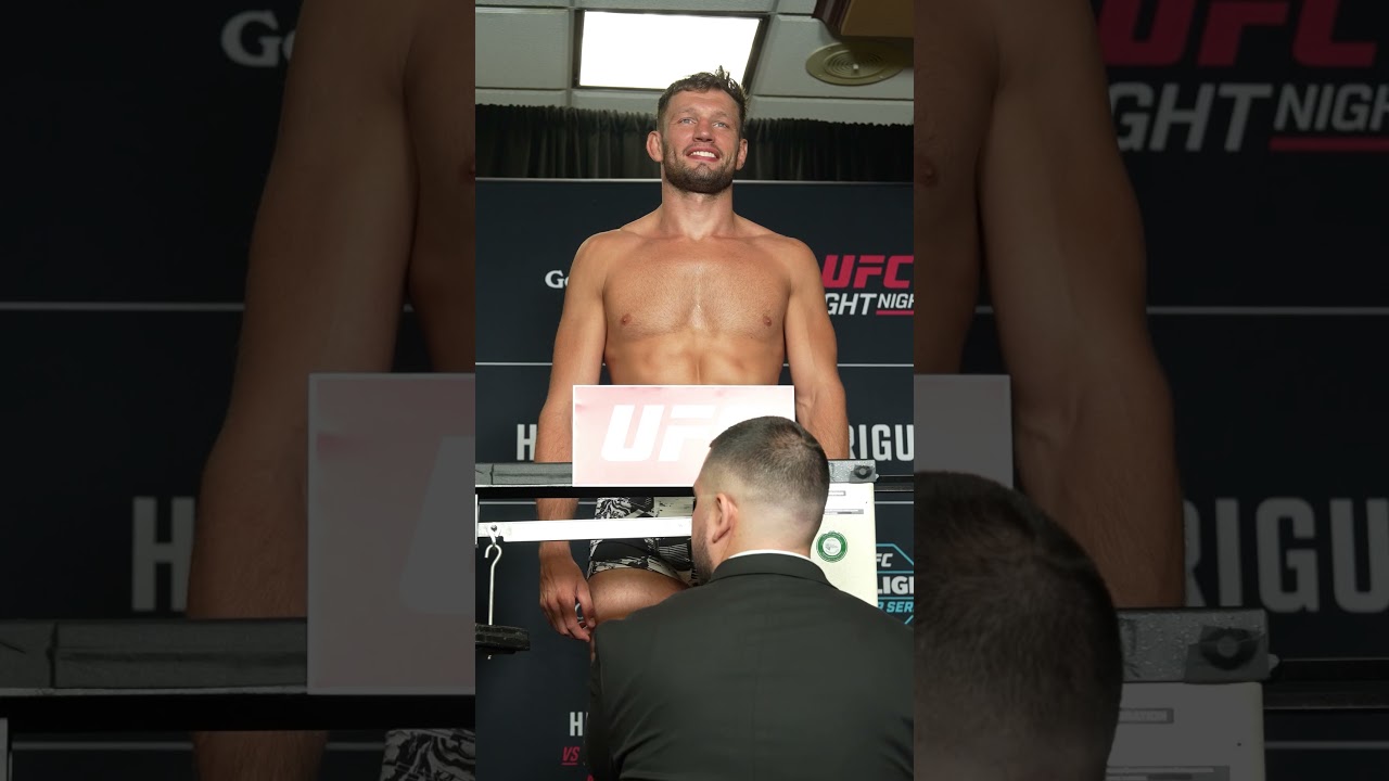 RDR looks JACKED at light heavyweight #ufcsacramento