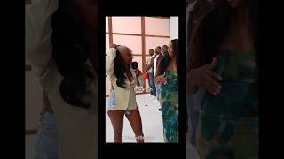 He popped because of her wig #poptheballoon #poptheballoonorfindlove  #arletteamuli