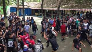 MARJINAL - MARSINAH ( Cover - Untulan )