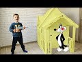 Марк сделал огромный домик из картона для кота. Видео для детей.