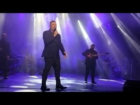 Ο Αντώνης Ρέμος
