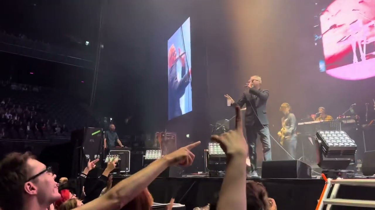 The National - Eucalyptus (Live @ Ziggo Dome, Amsterdam)