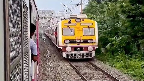 ICF Medha EMU local trains crossing - Sealdah Dankuni local