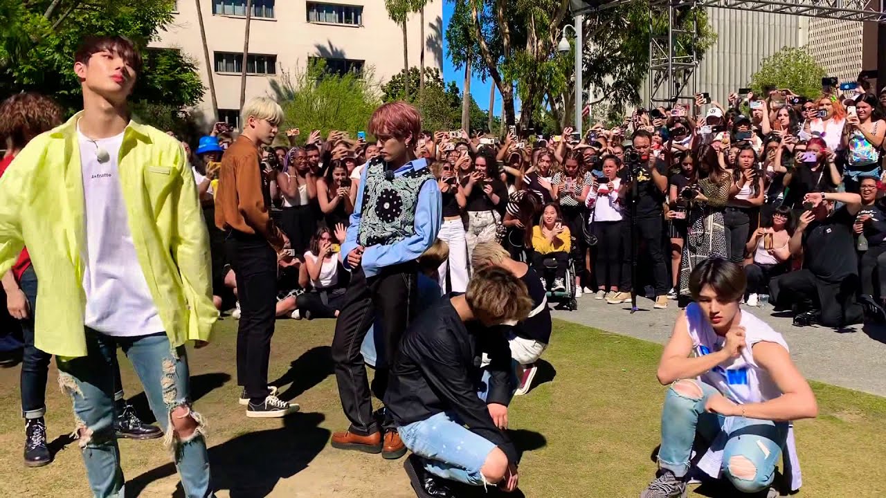 Ateez ( Say my name ) Grand park LA (190814)