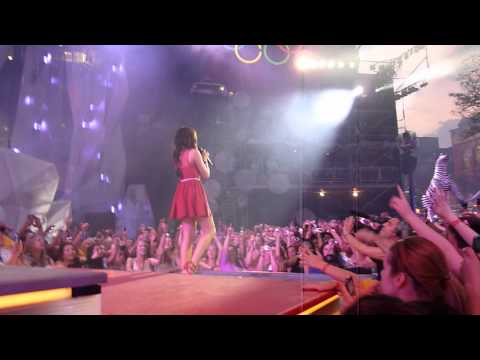 Carly Rae Jepsen - Call Me Maybe 2012 MMVA