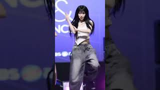 tripleS - Invincible KIM NAKYOUNG FANCAM 