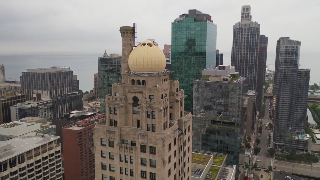 This Chicago hotel was once home to a secret society - YouTube