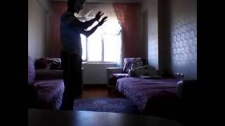 Yastıklar Bence Sihirle Kaldırılabilir.