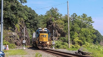 Busy Summer Friday on CSX’s Riverline @ Mine Dock Park!