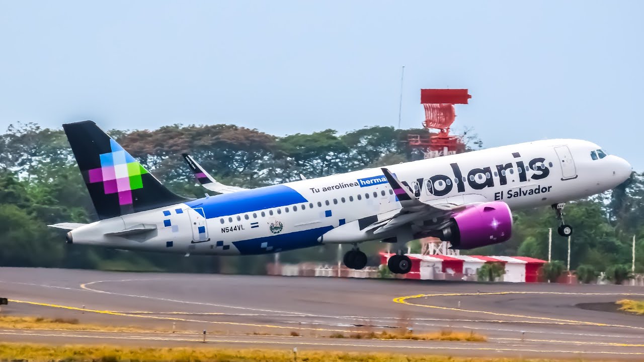 El Salvador Aeropuerto Internacional.