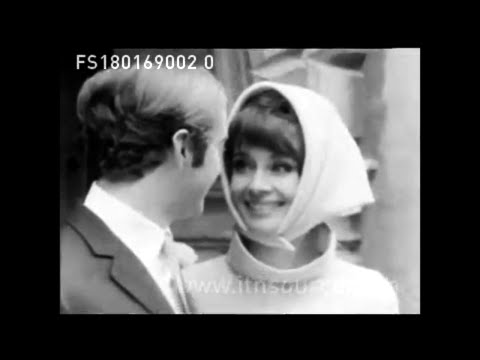 audrey-hepburn-marries-andrea-dotti-(1969)