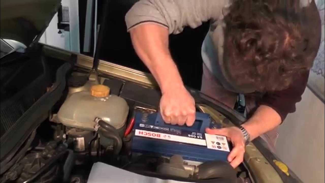 Аккумуляторная батарея Opel Insignia Sports Tourer (1G), 2 л, 2011 года планов