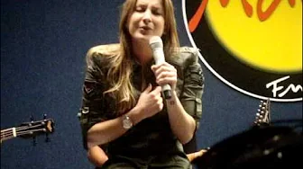 Claudia Leitte - Trilhos Fortes (Ao Vivo) - Rádio Mania. Claudia Leitte - Trilhos Fortes (Ao Vivo) - Rádio Mania.