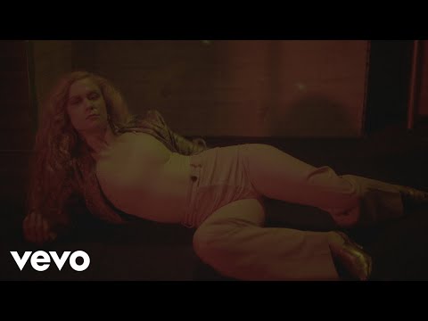 I Trance Video