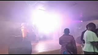 Xolisile Ndziweni song Uyabagcina uyabanceda