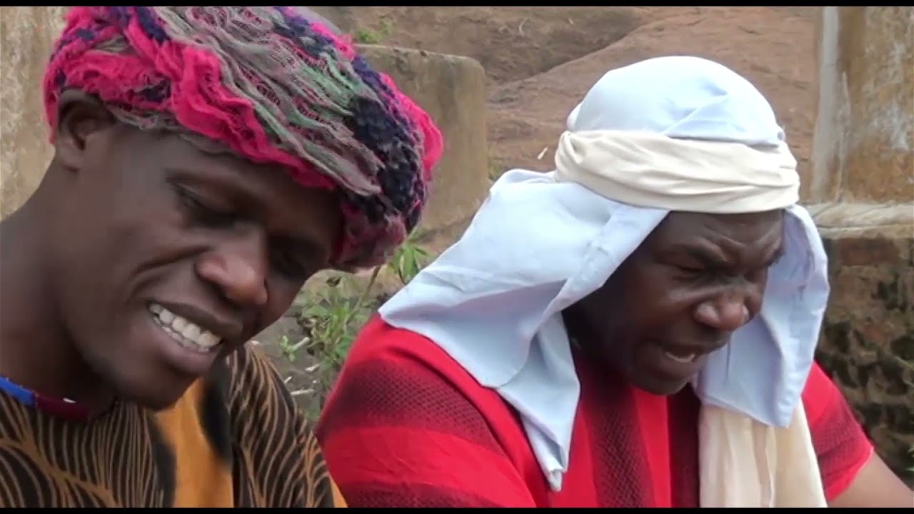 Kitabu cha Waebrania HD