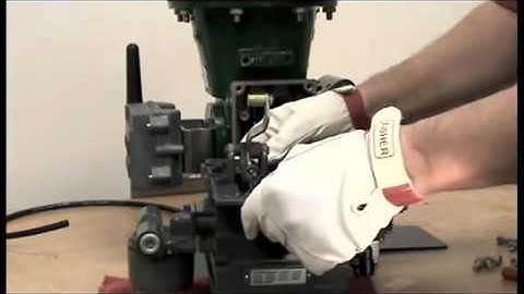 How to mount a FIELDVUE DVC6200 Digital Valve Controller to a Fisher Rotary Valve