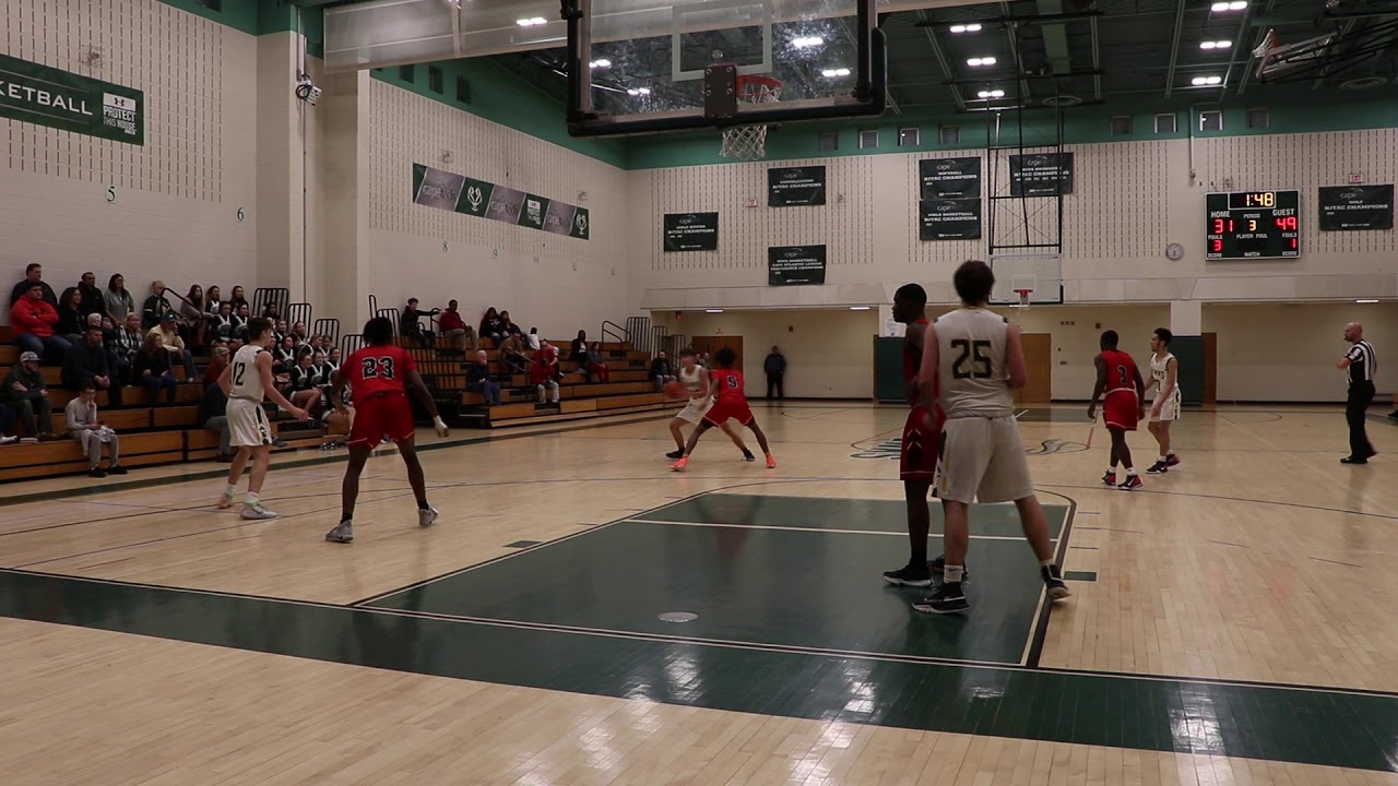 CMT Dylan Delvecchio dunk