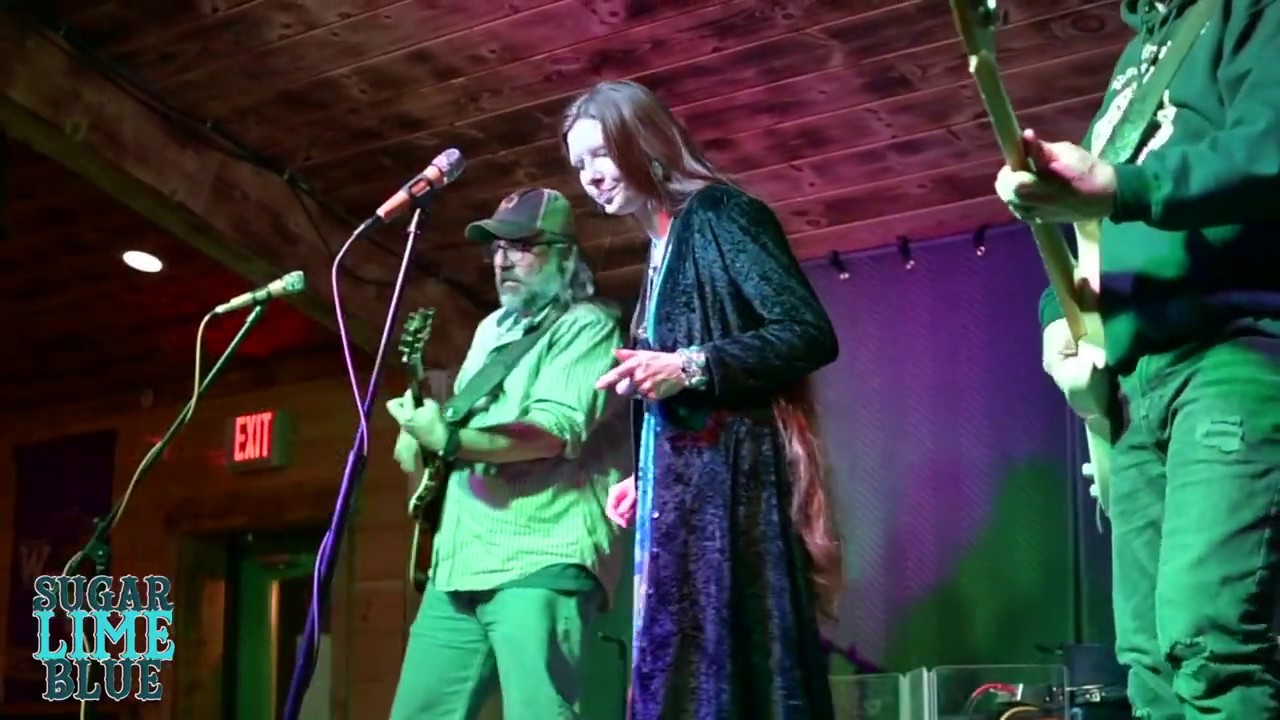 Guarda Nowhere - Sugar Lime Blue 3.6.2020 Sylva, NC Live at Nantahala Brewery su YouTube Guarda Nowhere - Sugar Lime Blue 3.6.2020 Sylva, NC Live at Nantahala Brewery su YouTube