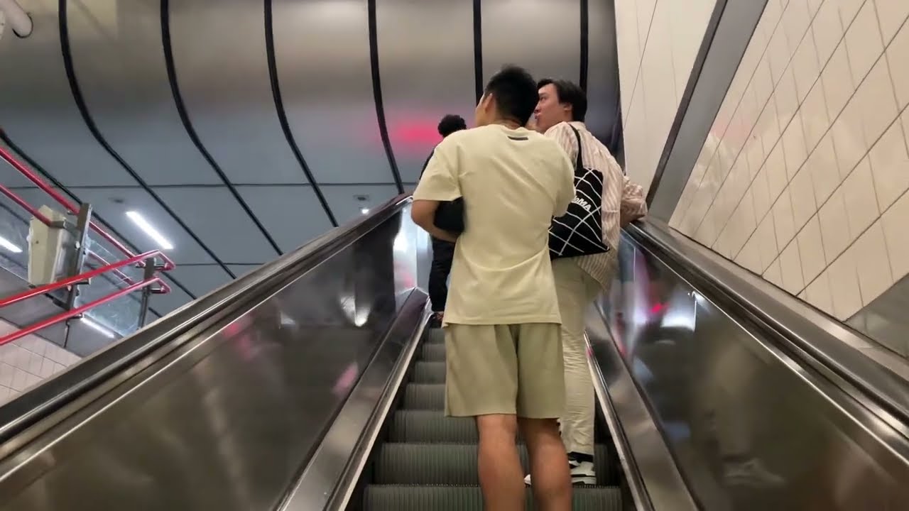 Amsterdam Sloterdijk Centrum Station Tour | Amsterdam Centraal to Amsterdam Sloterdijk by Train |