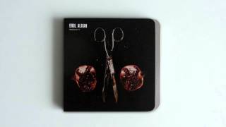 Erol Alkan - A Hold On Love / Only Love Can Break Your Heart (taken from FabricLive 77)