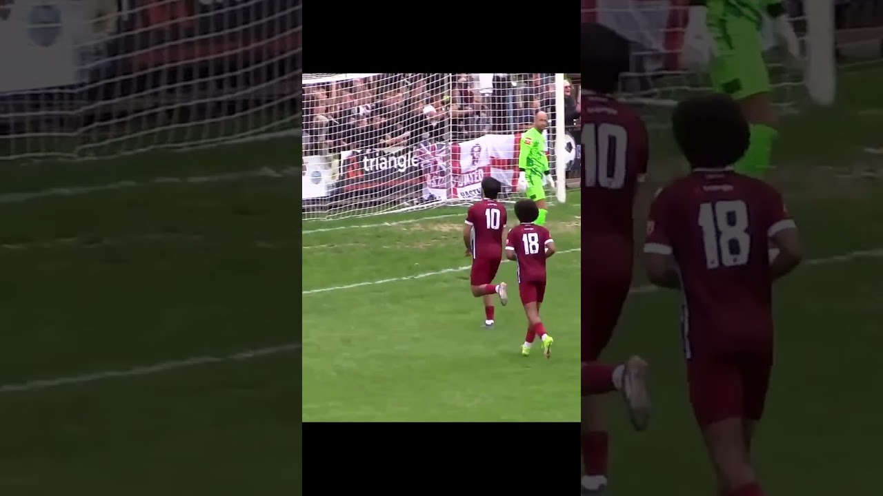 Max Walsh making it look easy for Hastings United 😎