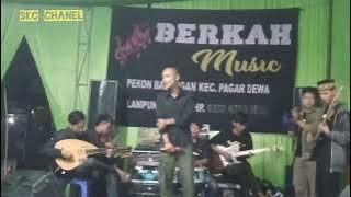 jukung Patih kemudi vocal feri bersama gerup tuwah pesagi..tampil di gham suka maju