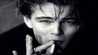 leonardo dicaprio chewing tobacco eating cookies at the Oscars : r/pics celebrity smoking habits on hbo
