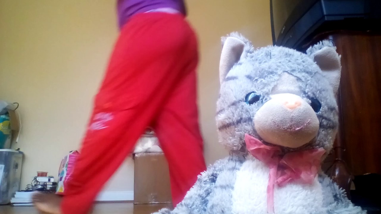 My little dance routine - YouTube