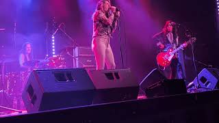 Lez Zeppelin - Trampled Under Foot Live Elkton Music Hall - Elkton, Md - 010926