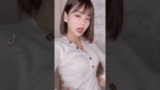 jkのいい感じの膨らみは最高