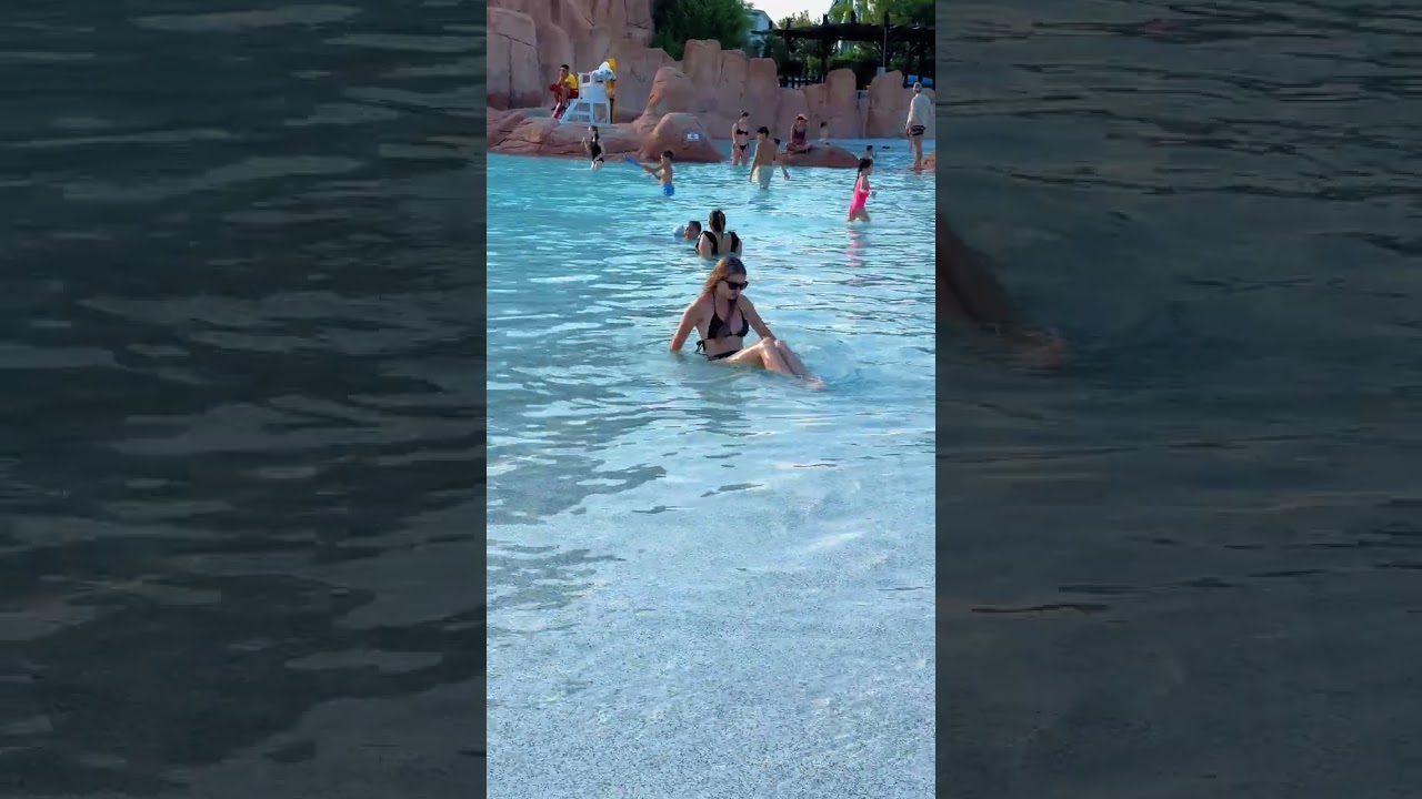 ✨Super Wave Pool Fun in incredible Water Park - Wondrous Aqua Park Vacation💦 