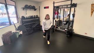 Isometric split squat with overhead press