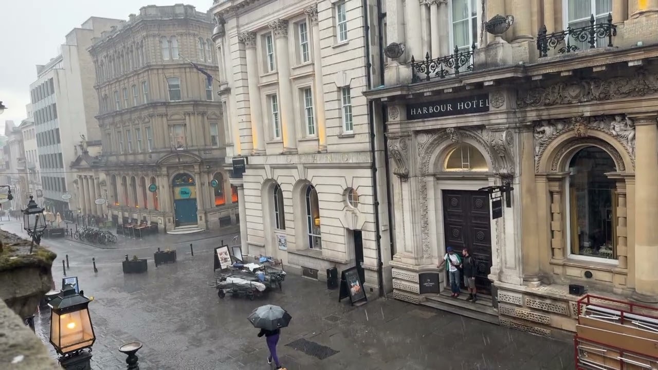 Extreme weather, thunder & hailstorm uk 🇬🇧 
