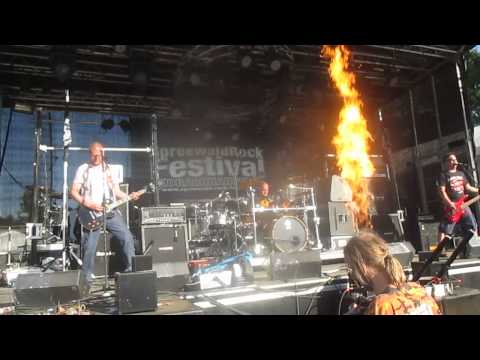 Durstige Nachbarn - Sailor Moon (Live - Spreewald Rock Festival 2015)