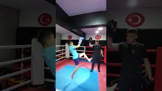 Genç kick boks sporcularının gösterisi - 02