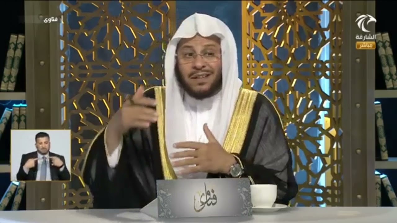 لدي ابني أخت، أحدهما يريد أن يدخل الجامعة والثاني يريد أن يتزوج امرأة و والداه يرفضان ذلك، فما الحل؟