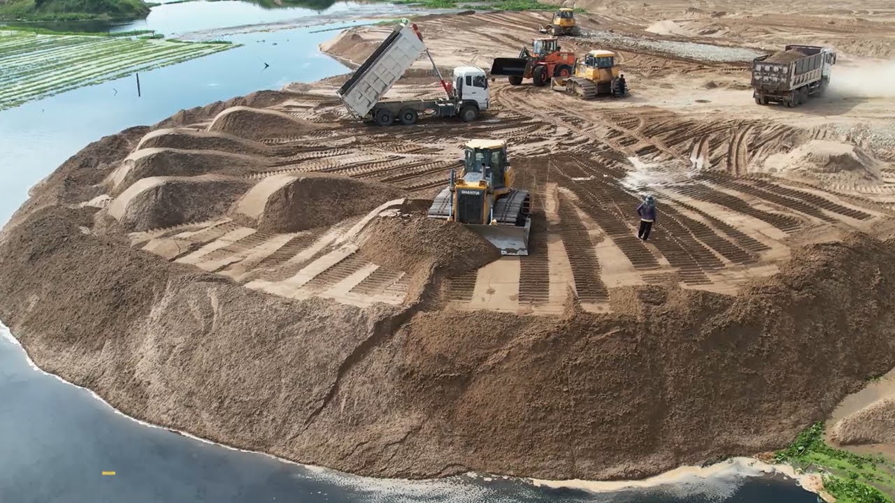 Good Day Good Job Operator Bulldozer Push Clear Sand Filling Up To The good-day-good-job-operator-bulldozer-push-clear-sand-filling-up-to-the