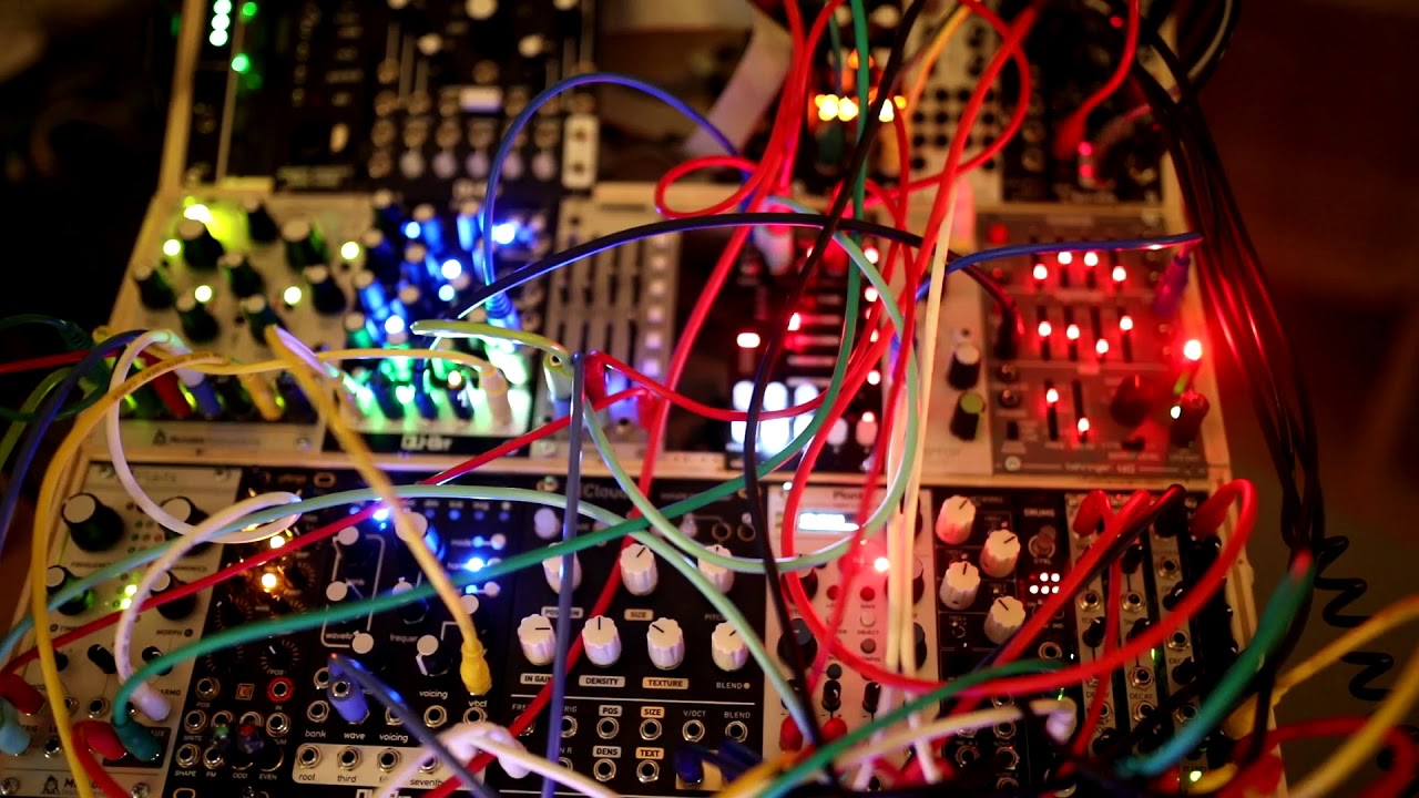 Minimal Techno live Jam Eurorack, Marbles, Chord v2, Bloom, Plaits, 2HP