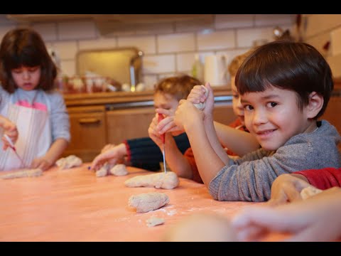 Vidéo: Jardin D'enfants Privé