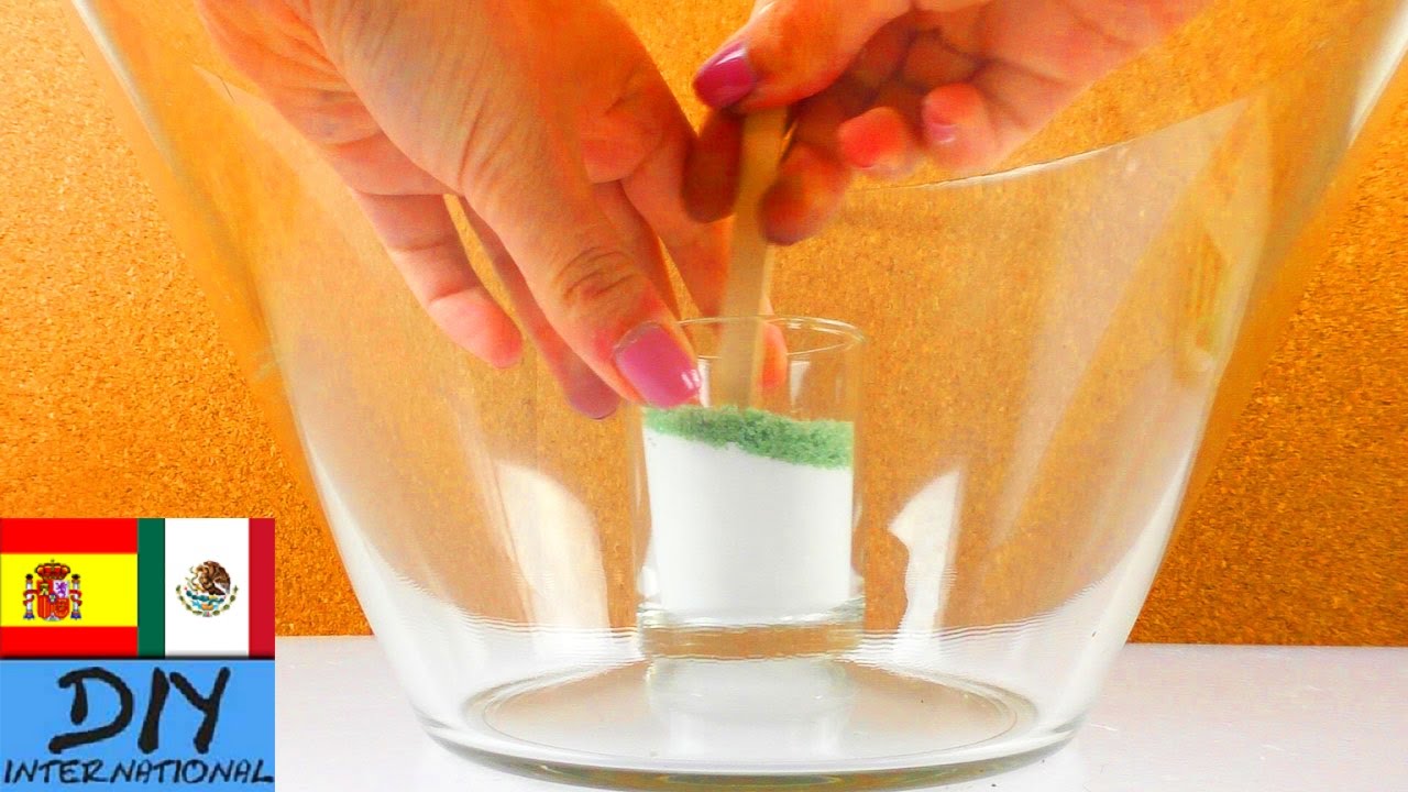 Pequeño experimento | Mezclemos vinagre con bicarbonato de sodio - YouTube