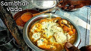 Sambhar vada and idli sambhar @foodparadise7272 #streetfood #shorts #southindianfood #meduvada #idli