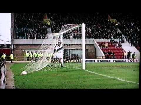 Swindon Town 1-2 Luton Town Lge Dixon Oakes 26th Nov 1994.AVI