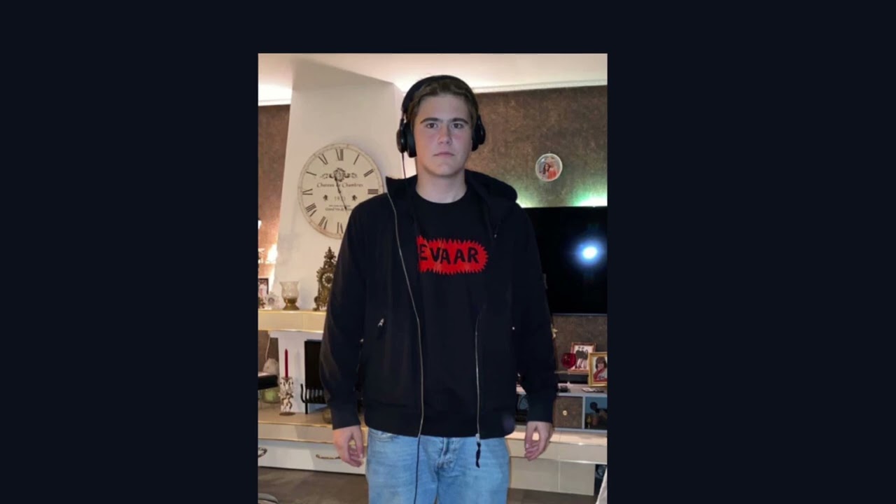 Be My Girlfriend - Flint Jongen