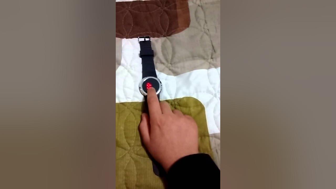 Como programar un reloj digital YouTube