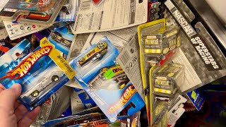 LET’S GO “PICKIN” FOR DIECAST AND BUY THE WHOLE BIN!!!