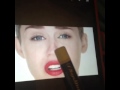 Miley Cyrus Has Crusty Ass Lips
